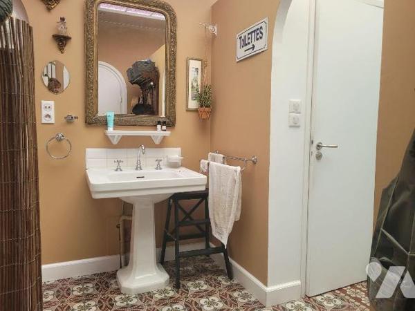  Maison de caractère de 1913 ? 185 m² ? Grand terrain exposé Sud ? Garage 3 voitures ? Dunkerqu...