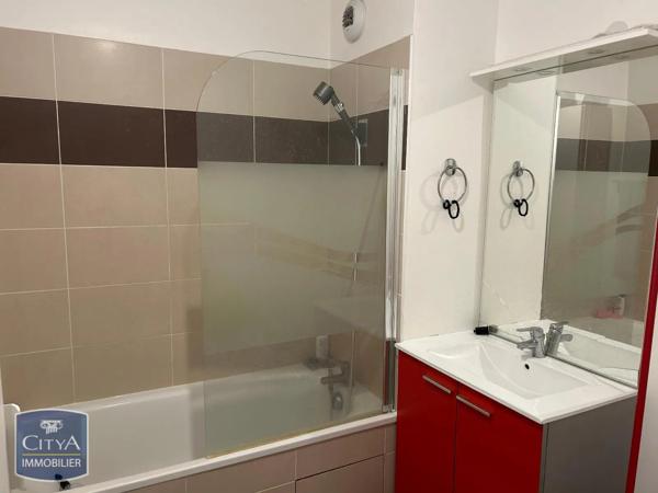 Appartement à louer 2 pièces 42.17m² Saint-Fargeau-Ponthierry (77310)