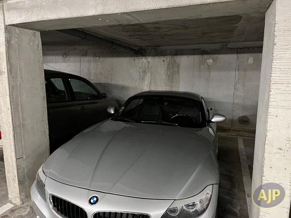 Vente parking Bordeaux : 24 000 € - AJP Immobilier Le Bouscat