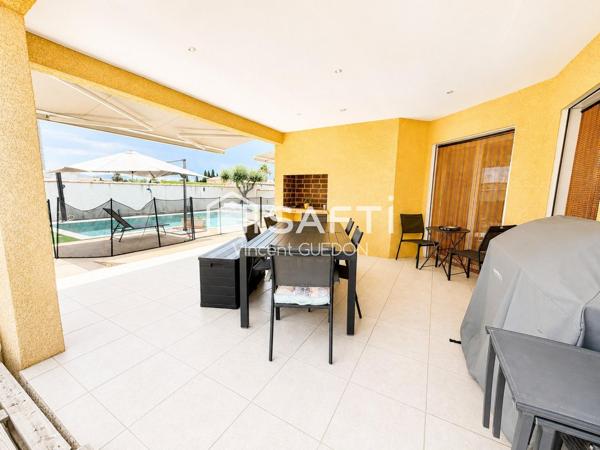 Maison 4 faces avec piscine, suite parentale