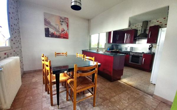 Maison à vendre    4 pièces •  Montceau-les-Mines