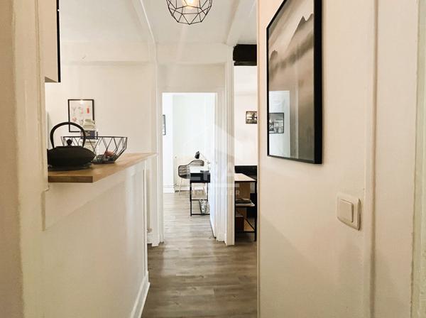 APPART. T2 MEUBLE A LOUER - BLOIS - CENTRE-VILLE, VUE SUR LOIRE, AMENAGEMENT DE QUALITE +++