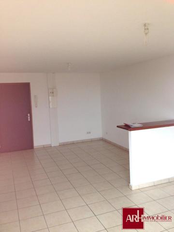 A vendre - Appartement F2 - Sainte-Clotilde - Belle vue dégagée
