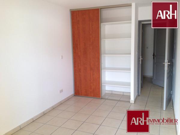 A vendre - Appartement F2 - Sainte-Clotilde - Belle vue dégagée