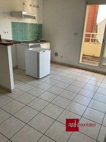 A vendre - Appartement F2 - Sainte-Clotilde - Belle vue dégagée