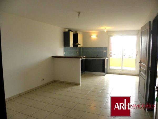A vendre - Appartement F2 - Sainte-Clotilde - Belle vue dégagée