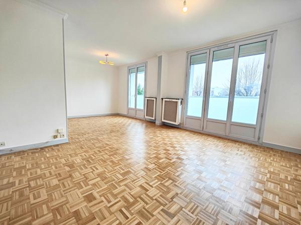 Appartement Melun 3 pièce(s) 66.12 m2