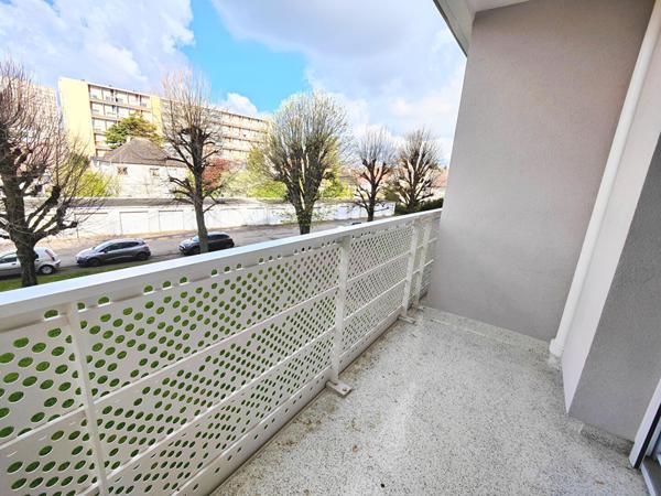 Appartement Melun 3 pièce(s) 66.12 m2