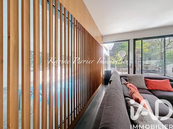 Maison à vendre 9 pièces 330 m² Garches
