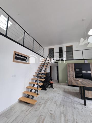 LOFT Rénové – 150 M² – 3 Chambres – Toît terrasse