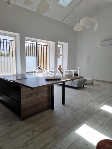 LOFT Rénové – 150 M² – 3 Chambres – Toît terrasse