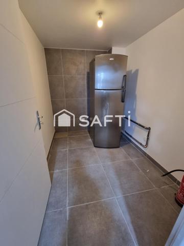 LOFT Rénové – 150 M² – 3 Chambres – Toît terrasse