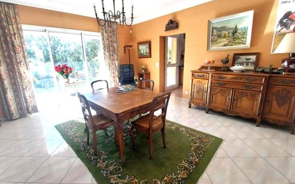 Maison à vendre    5 pièces •  Cabestany