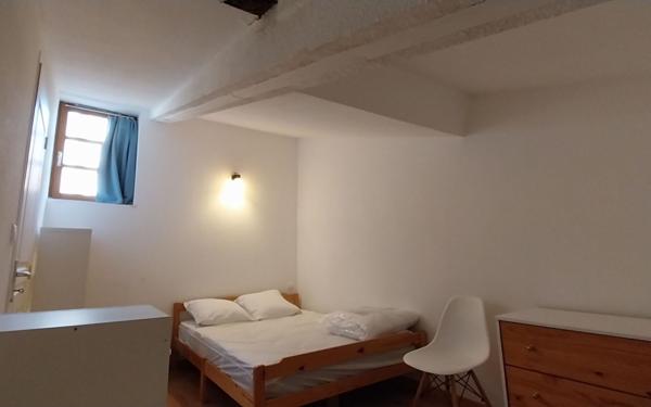 Appartement à louer    2 pièces •  Béziers