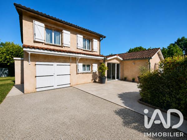 Maison à vendre 6 pièces 155 m² Décines-Charpieu