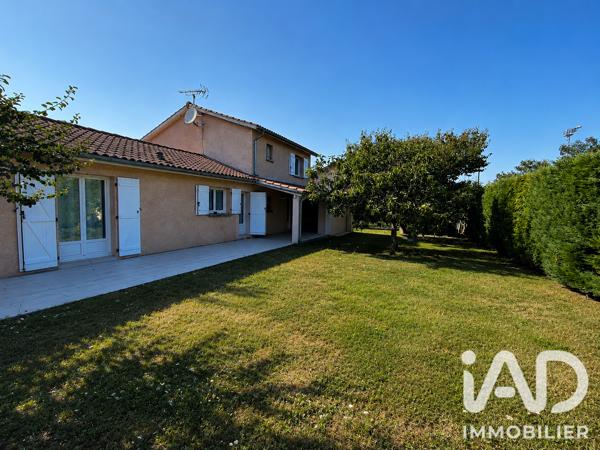 Maison à vendre 6 pièces 155 m² Décines-Charpieu