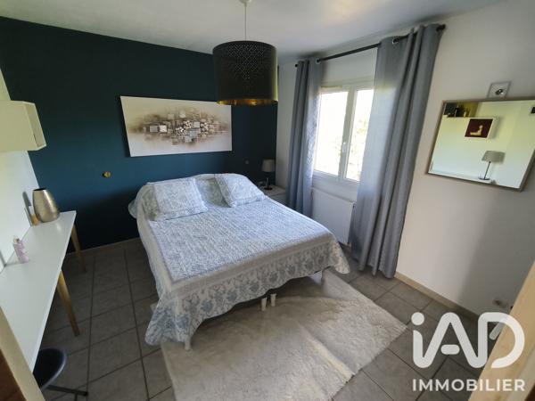 Maison à vendre 6 pièces 155 m² Décines-Charpieu
