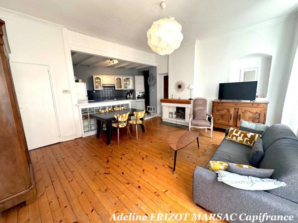 APPARTEMENT - HYPER CENTRE - LUMINEUX - 2 CHAMBRES - 1 BUREAU - 3E - FONCTIONNEL