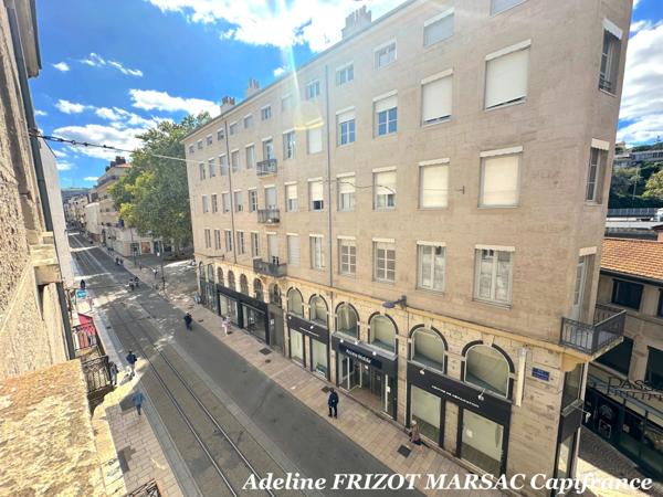 APPARTEMENT - HYPER CENTRE - LUMINEUX - 2 CHAMBRES - 1 BUREAU - 3E - FONCTIONNEL