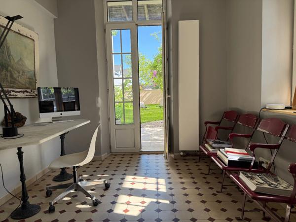 Maison à vendre 7 pièces DIVONNE LES BAINS (01)