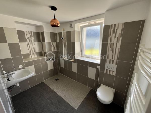 Immeuble mixte de 90,10 m²