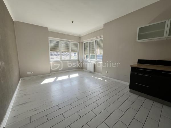 Immeuble mixte de 90,10 m²