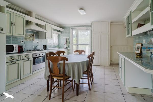 Maison à vendre |  Genas |  9 pièces | 155 m²