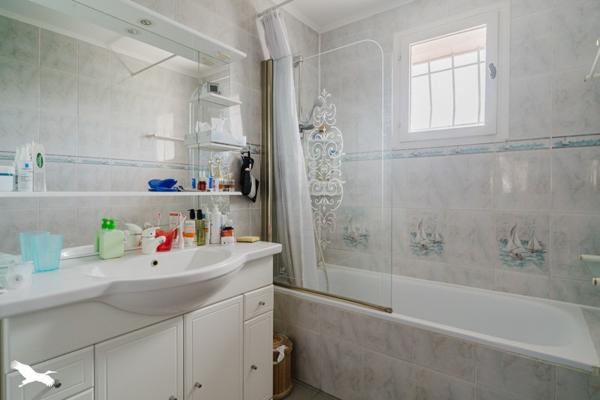 Maison à vendre |  Genas |  9 pièces | 155 m²