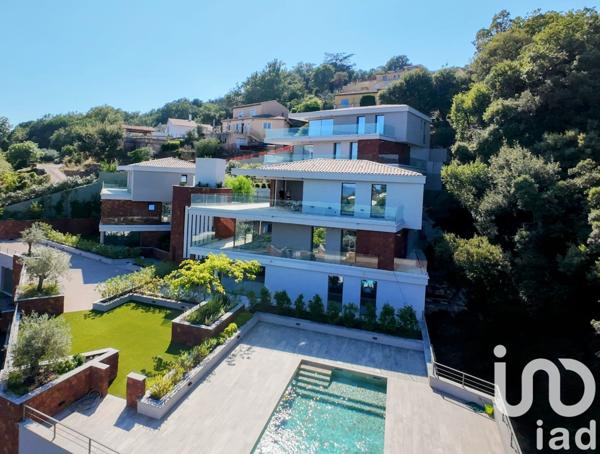 Appartement à vendre 4 pièces 99 m² Les Adrets-de-l'Estérel