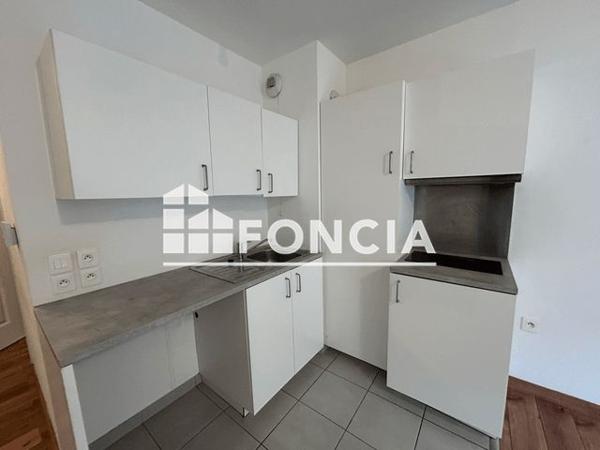 Location Studio 27.24 m² - 37 AVENUE CARNOT Neuilly Plaisance 93360