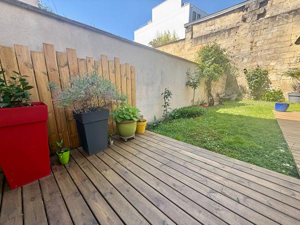 Maison  pierre 5 pièces à vendre à Bordeaux - Quartier Ornano - Hôtel de Police