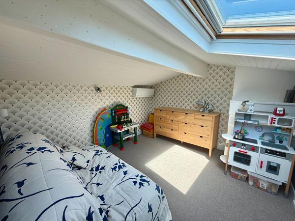 Maison  pierre 5 pièces à vendre à Bordeaux - Quartier Ornano - Hôtel de Police