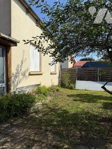 À vendre à Troyes, dans l'Aube (10), une maison d'habitation construite dans les années 20, d'u...