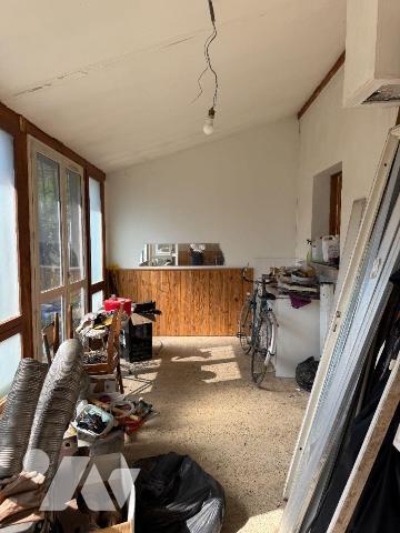 À vendre à Troyes, dans l'Aube (10), une maison d'habitation construite dans les années 20, d'u...