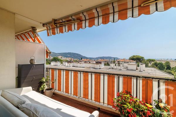 Appartement F3 à vendre  3 pièces - 71,08 m 2   NICE  - 06