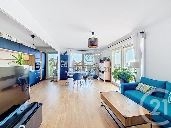 Appartement F3 à vendre  3 pièces - 71,08 m 2   NICE  - 06