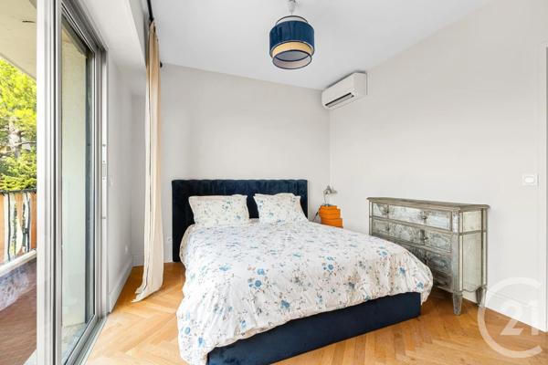 Appartement F3 à vendre  3 pièces - 71,08 m 2   NICE  - 06