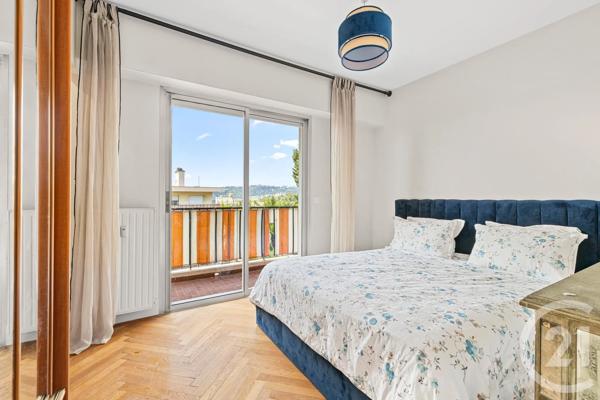 Appartement F3 à vendre  3 pièces - 71,08 m 2   NICE  - 06