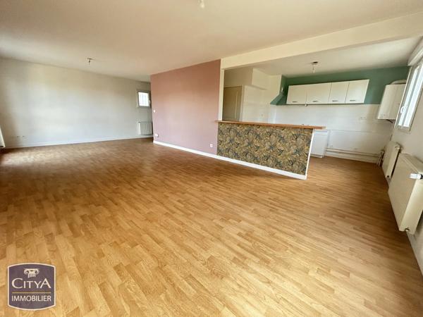 Appartement à vendre 4 pièces 93.23m² Changé (72560)