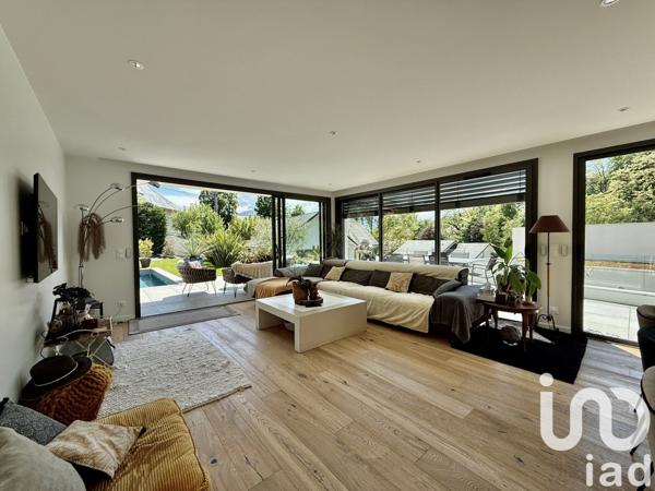 Maison d’architecte 5 pièces de 170 m² à Saint-Alban-Leysse (73230)