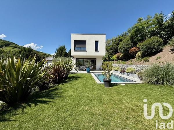 Maison d’architecte 5 pièces de 170 m² à Saint-Alban-Leysse (73230)