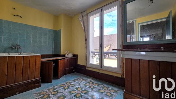 Demeure 16 pièces de 610 m² à Marly-le-Roi (78160)