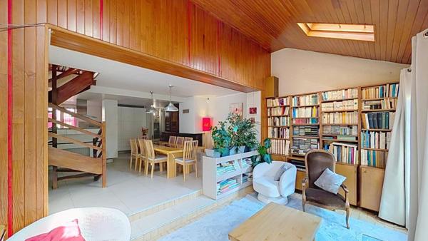 Maison de charme de 181 m² en centre ville