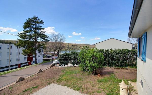 Maison à vendre    4 pièces •  Le Creusot