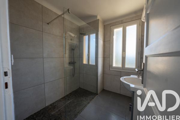 Maison à vendre 6 pièces 122 m² Aubenas