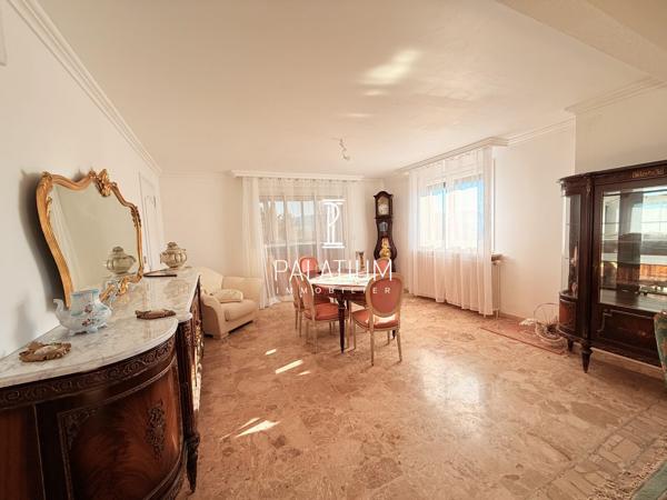 Maison bourgeoise avec vue imprenable – Quartier recherché de Sisteron