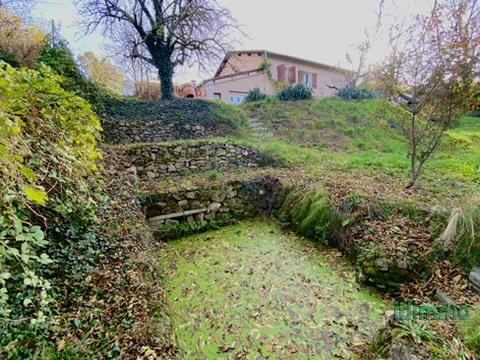 En exclusivité, maison individuelle de 101 m² habitables + une véranda de 32 m2 sur un terrain de 2 101 m² à A Annonay (07100)