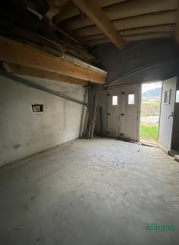 En exclusivité, maison individuelle de 101 m² habitables + une véranda de 32 m2 sur un terrain de 2 101 m² à A Annonay (07100)