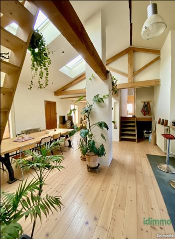 En exclusivité, maison individuelle de 101 m² habitables + une véranda de 32 m2 sur un terrain de 2 101 m² à A Annonay (07100)