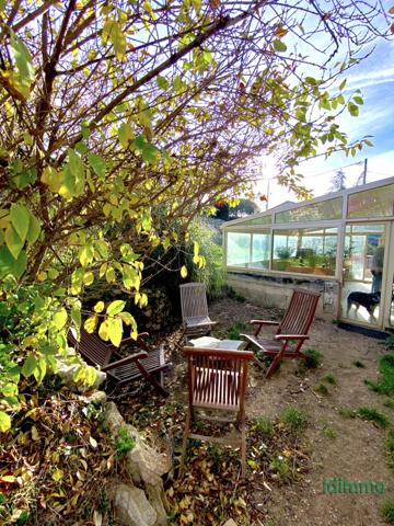 En exclusivité, maison individuelle de 101 m² habitables + une véranda de 32 m2 sur un terrain de 2 101 m² à A Annonay (07100)